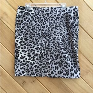 Ellen Tracy Leopard Print Skirt